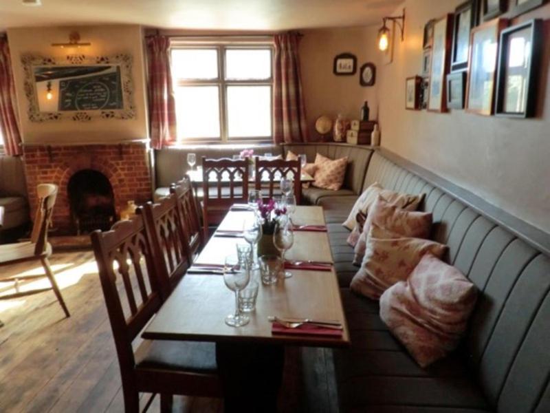 The Raven Suite Henley-on-Thames Ngoại thất bức ảnh