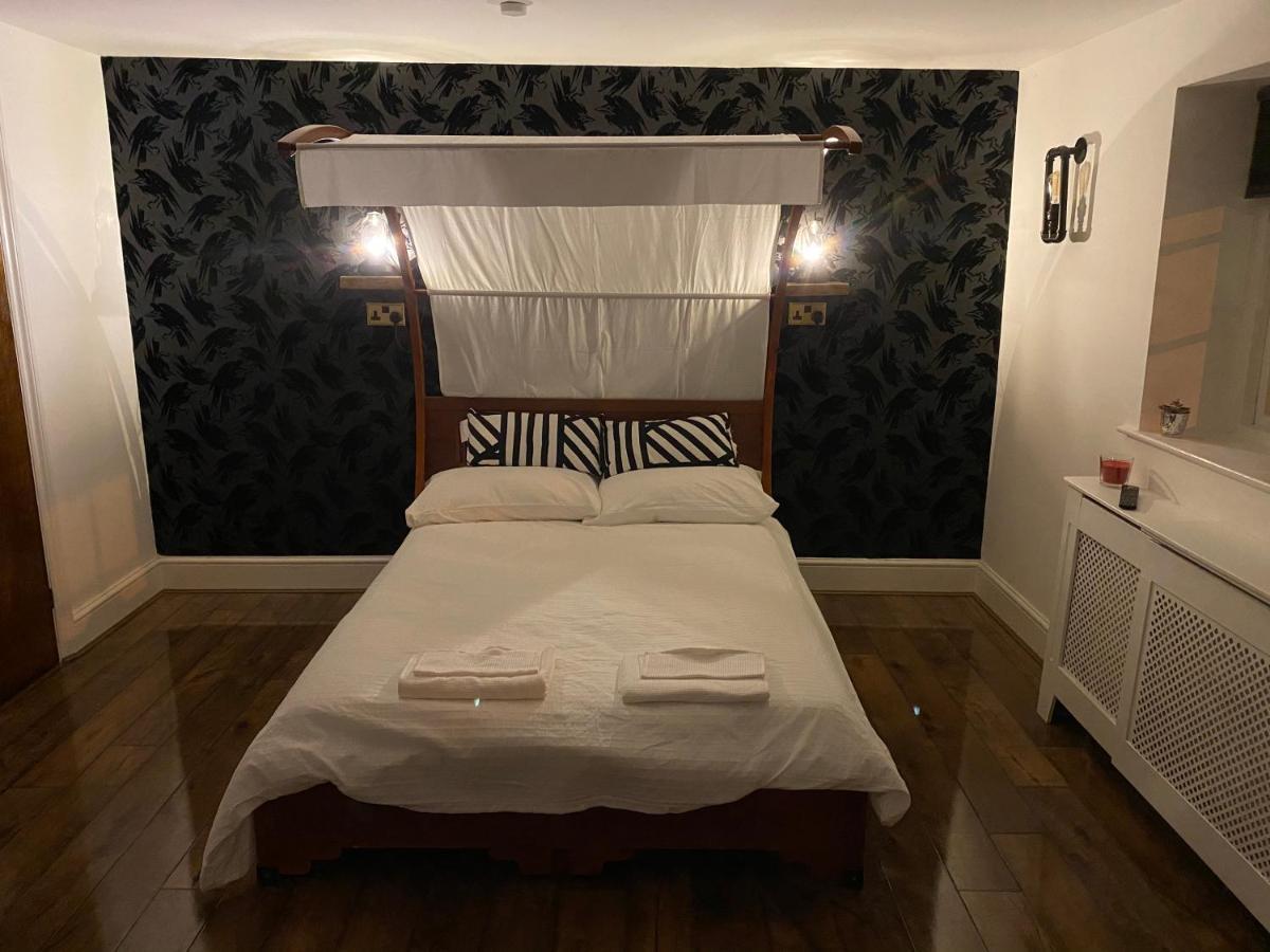 The Raven Suite Henley-on-Thames Ngoại thất bức ảnh